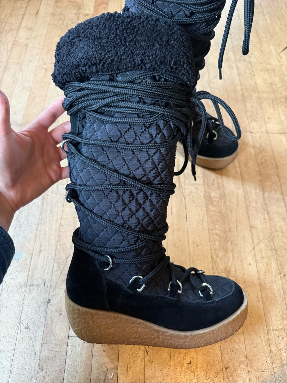 JEFFREY CAMPBELL Tall Lace Up Quilted Winter Boots Suede Platform Sole Ski Aspen